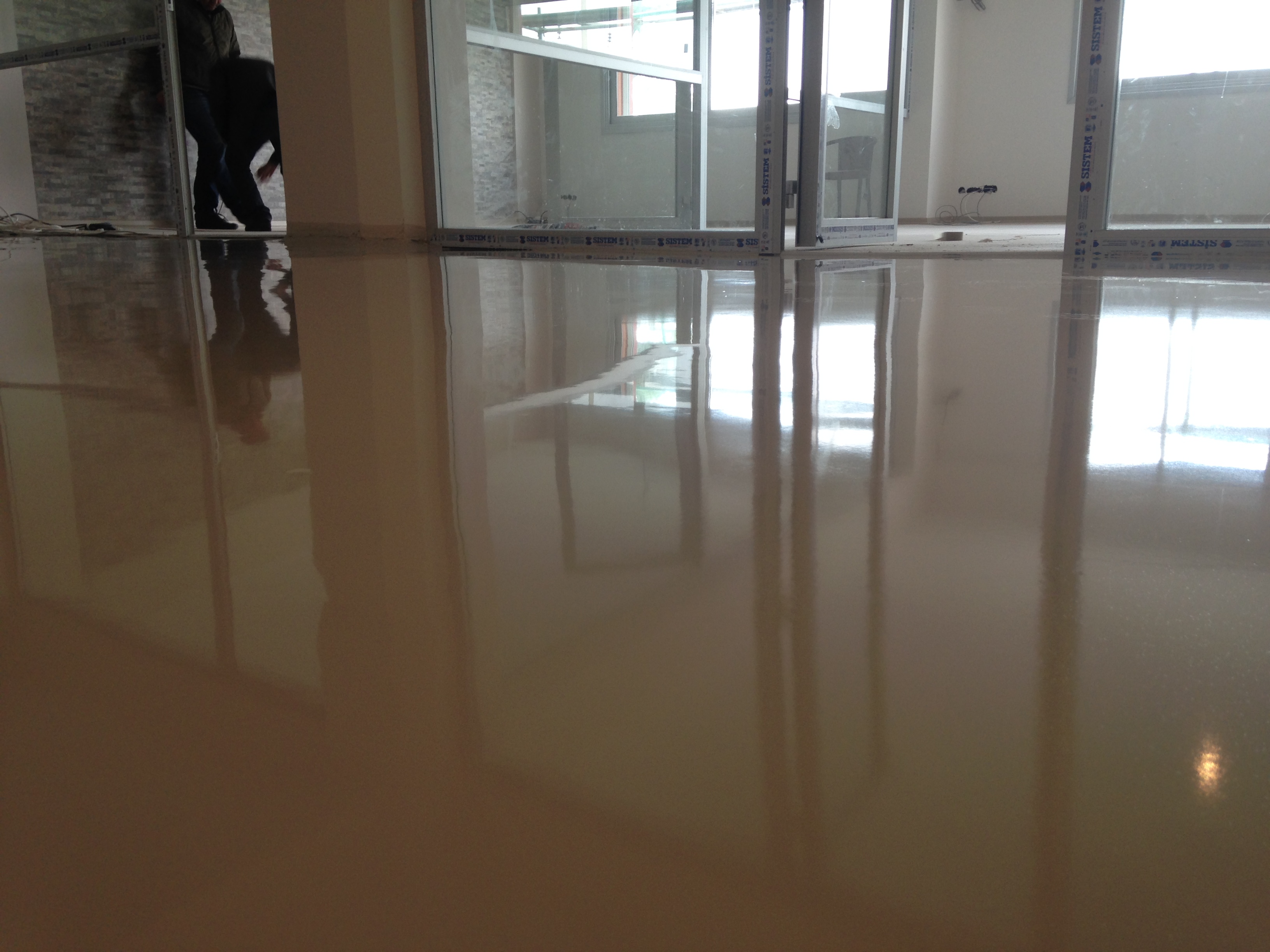 Epoxy Zemin Kaplamaları